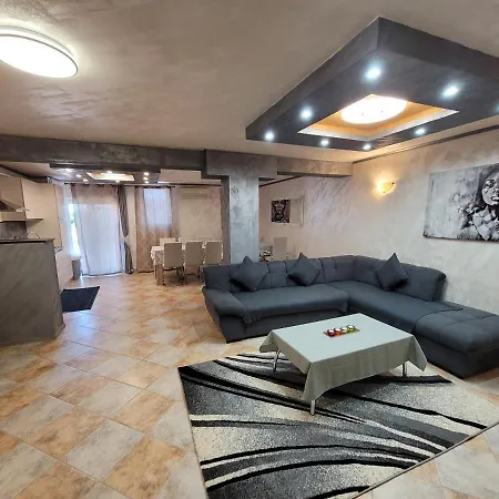 Apartments Dragon Umag Exterior photo
